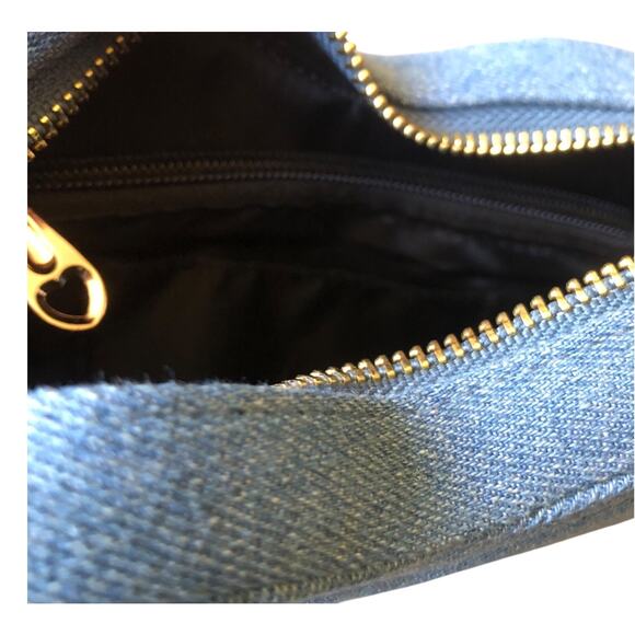 Fashion Statement Womens Crossbody Bag Denim Heart Shape Pewter Gold Chain Strap - Picture 7 of 16